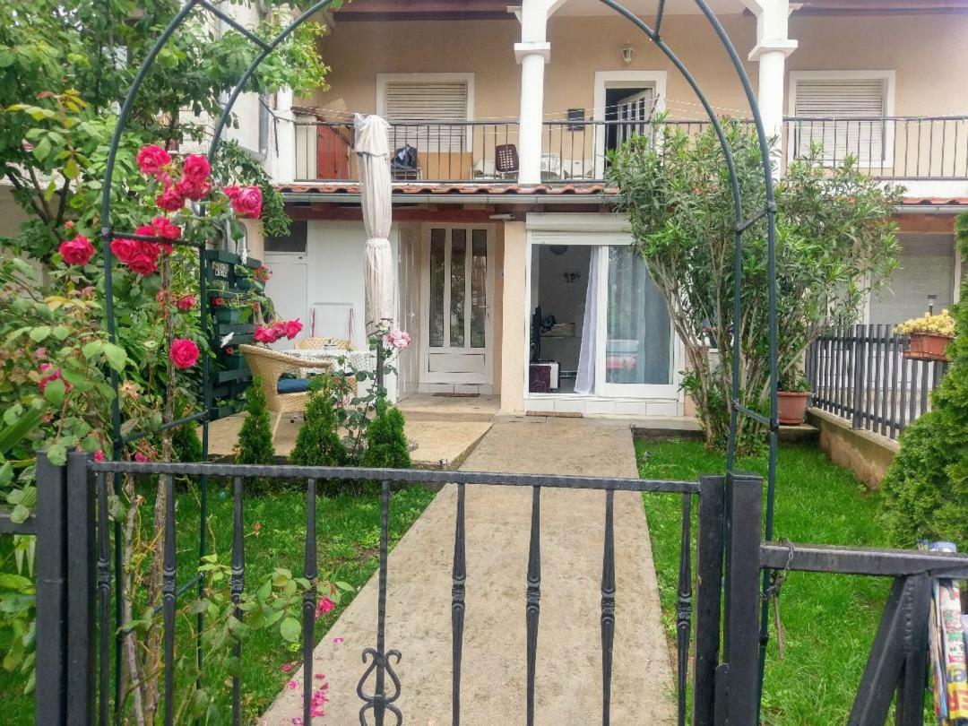 Lovely Apartment With Garden And Terrace Rijeka Eksteriør billede